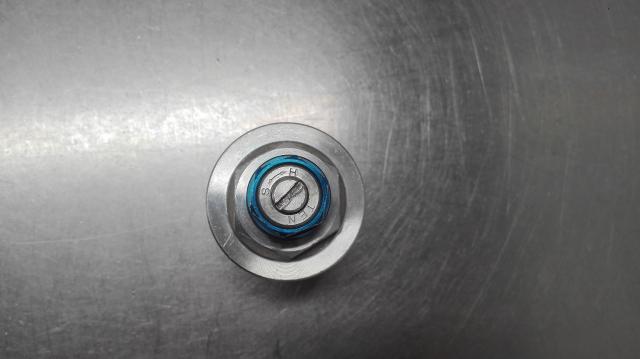 - Tappo stelo forcella anteriore YZF R6  1999-2000  usato